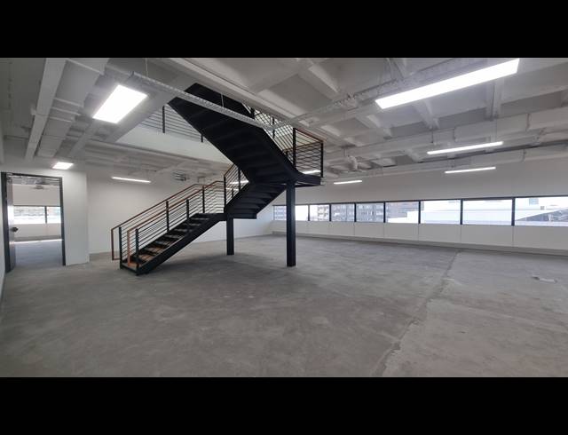 1,912M² OFFICE TO LET IN CAPE TOWN CITY CENTRE